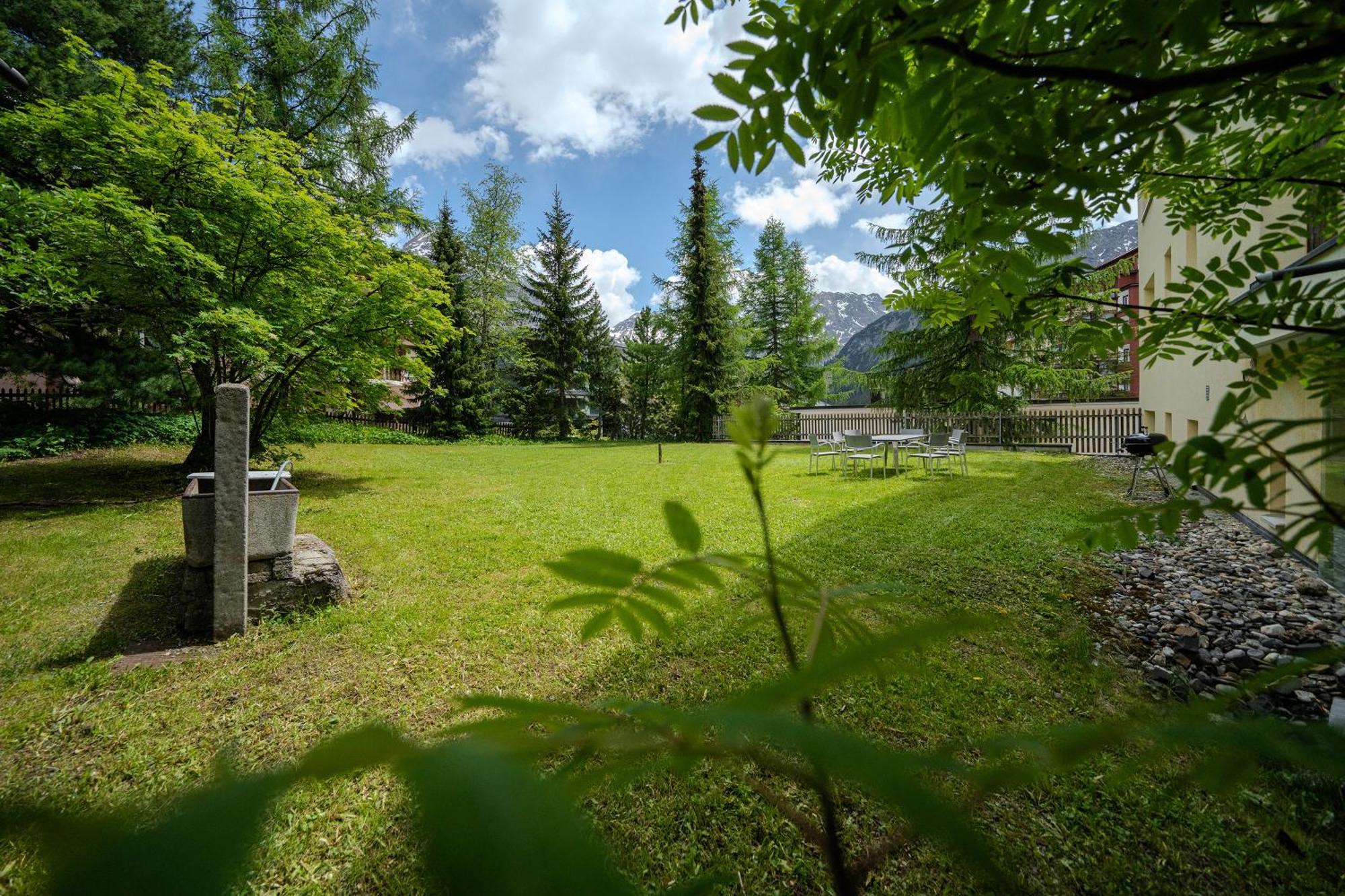 Haus Padrun 10 By Arosa Vacations Apartment Luaran gambar